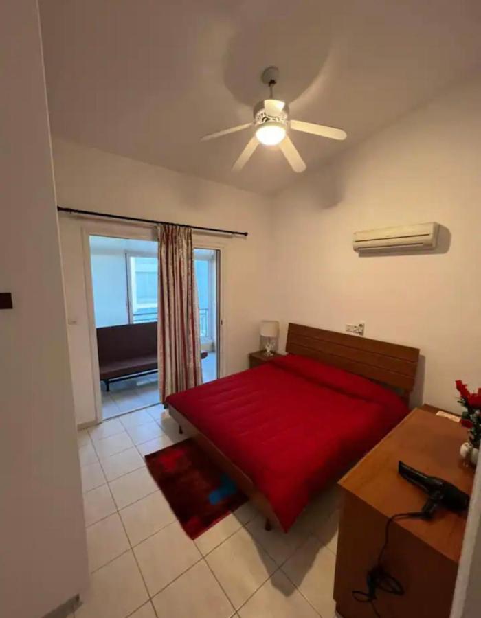 Marias Spacious Aparment Paphos ภายนอก รูปภาพ